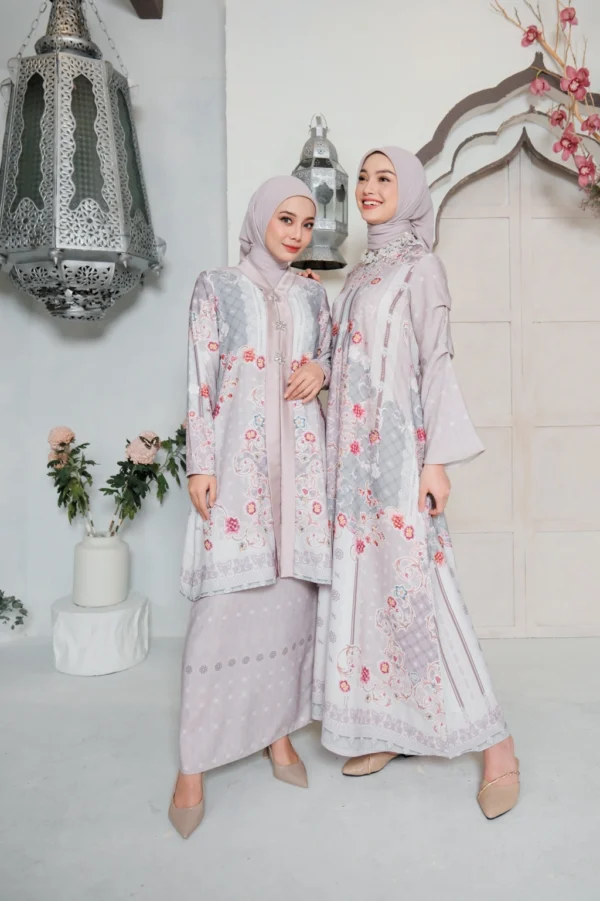 Raudhah Dress in Whisper Grey
